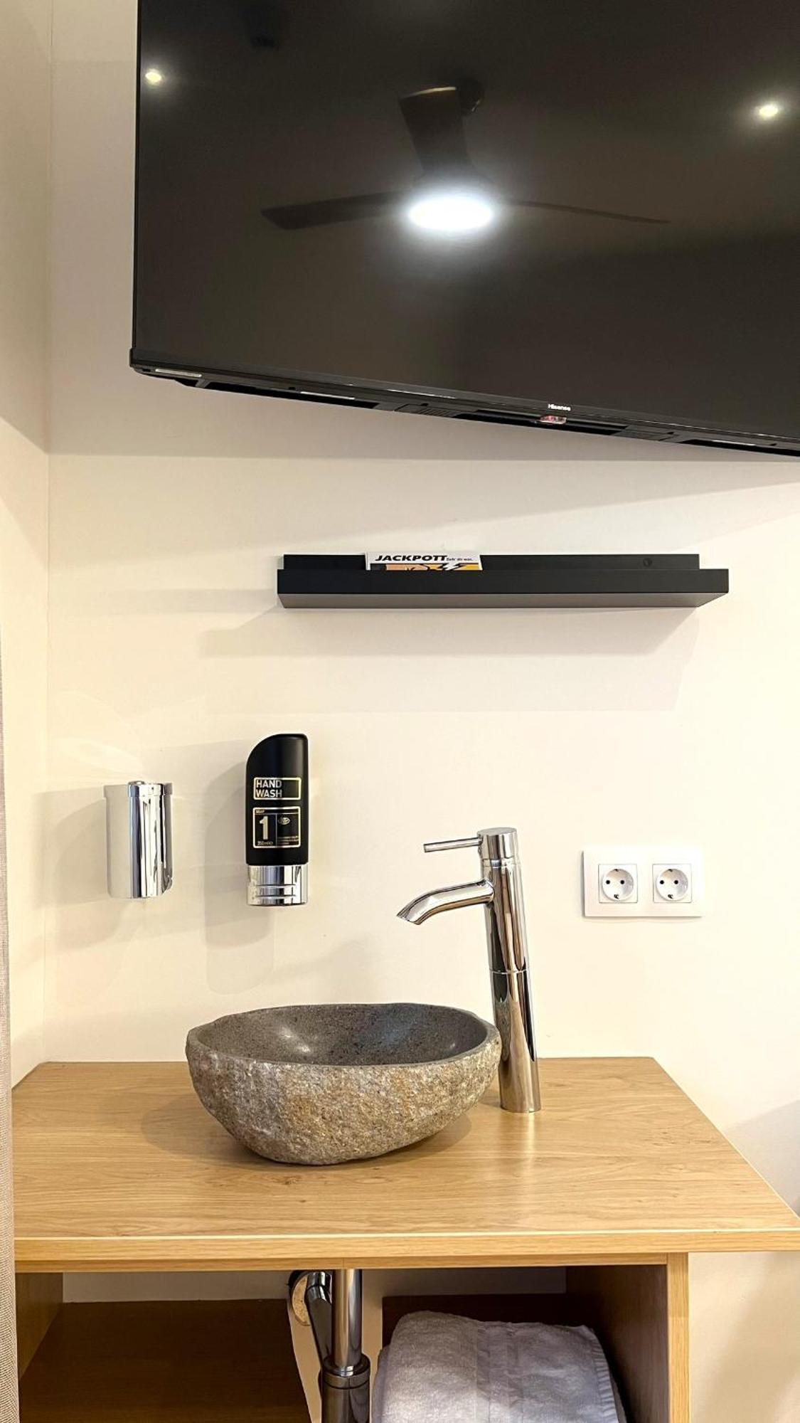 City Zimmer - Appartement Dina Mariner 리엔츠 외부 사진